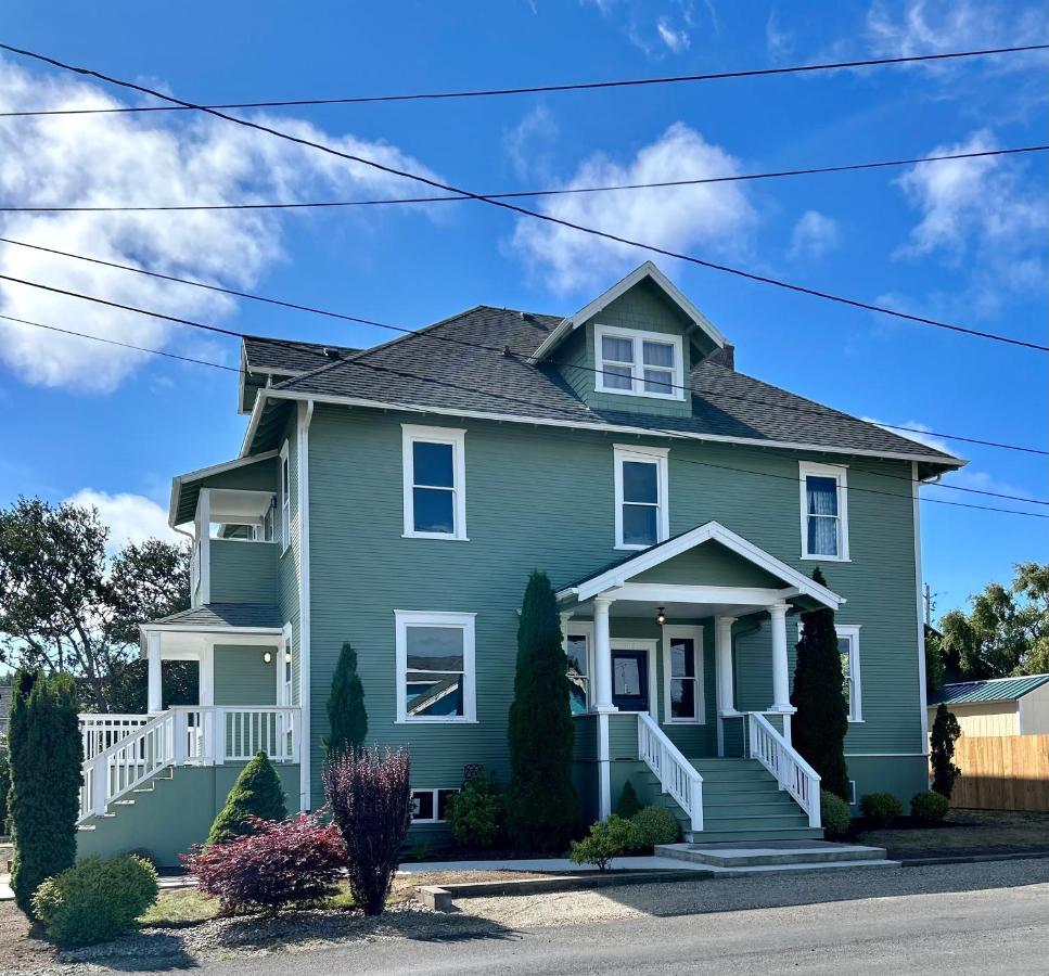 Ilwaco The Pearl Inn Bed And Breakfast מראה חיצוני תמונה