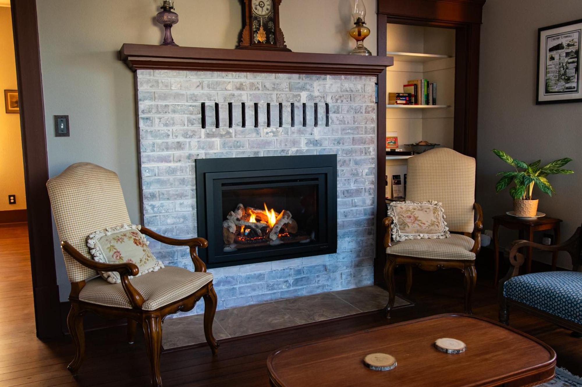 Ilwaco The Pearl Inn Bed And Breakfast מראה חיצוני תמונה